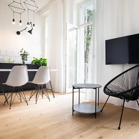 Turnkey Balcony Studio Apartament *